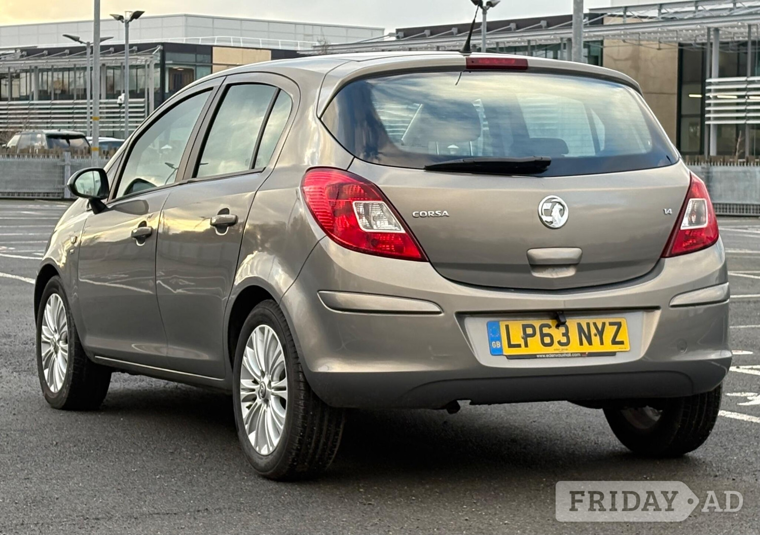Vauxhall Corsa 2014 - Cars in Uxbridge