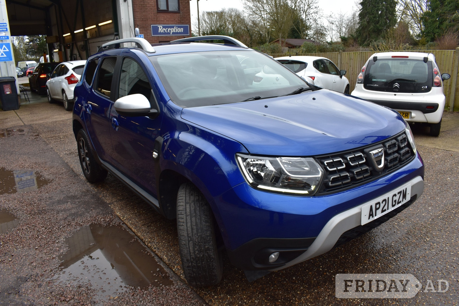 [ berth ]Dacia Duster