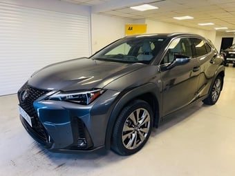 Lexus UX 2023