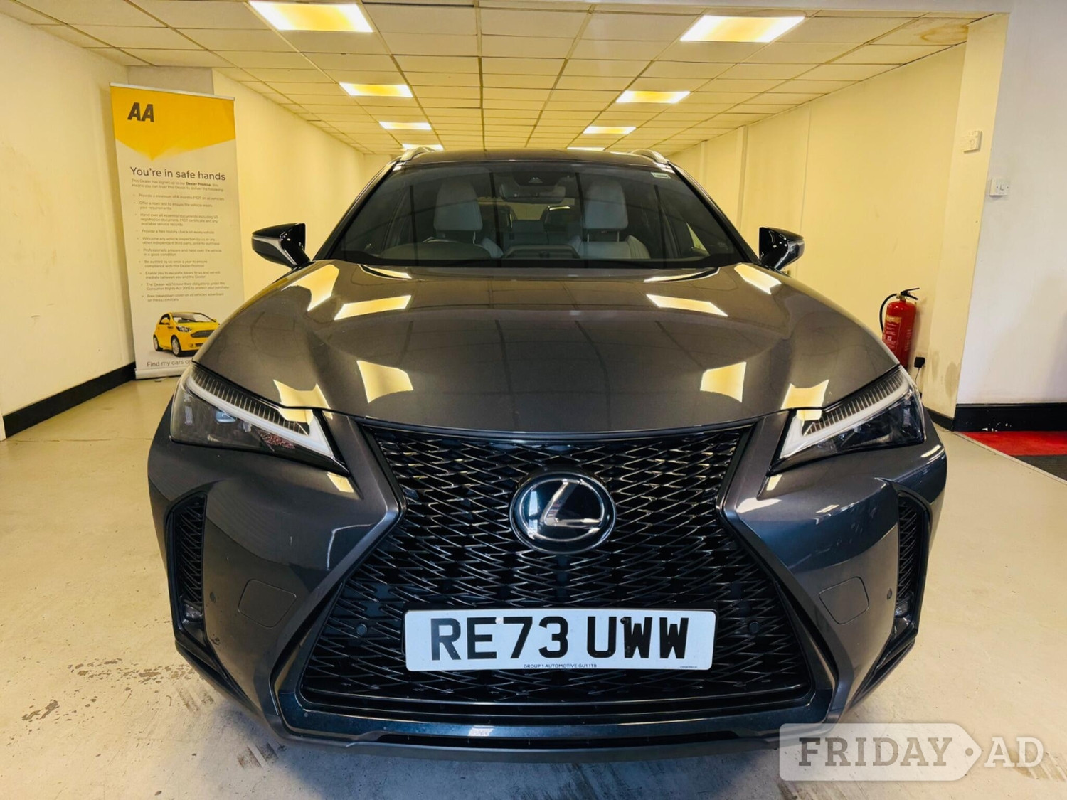 Lexus UX Stroud