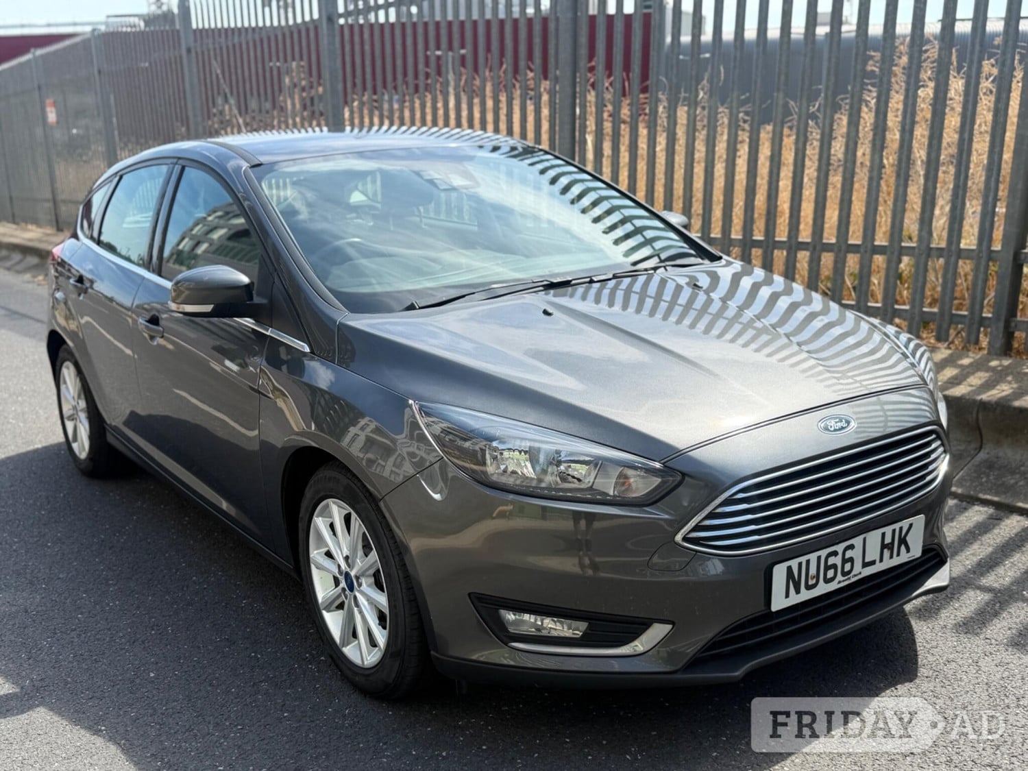 Ford Focus 2016 in Willesden