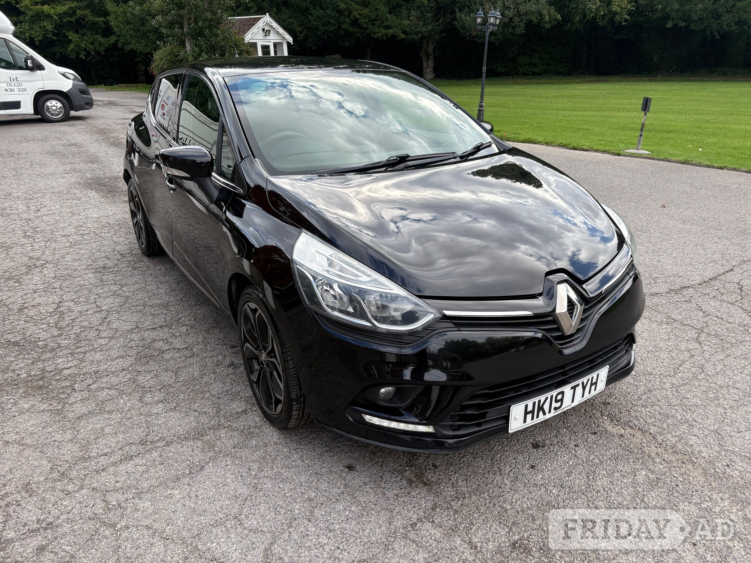 Renault Clio 2019 - Cars