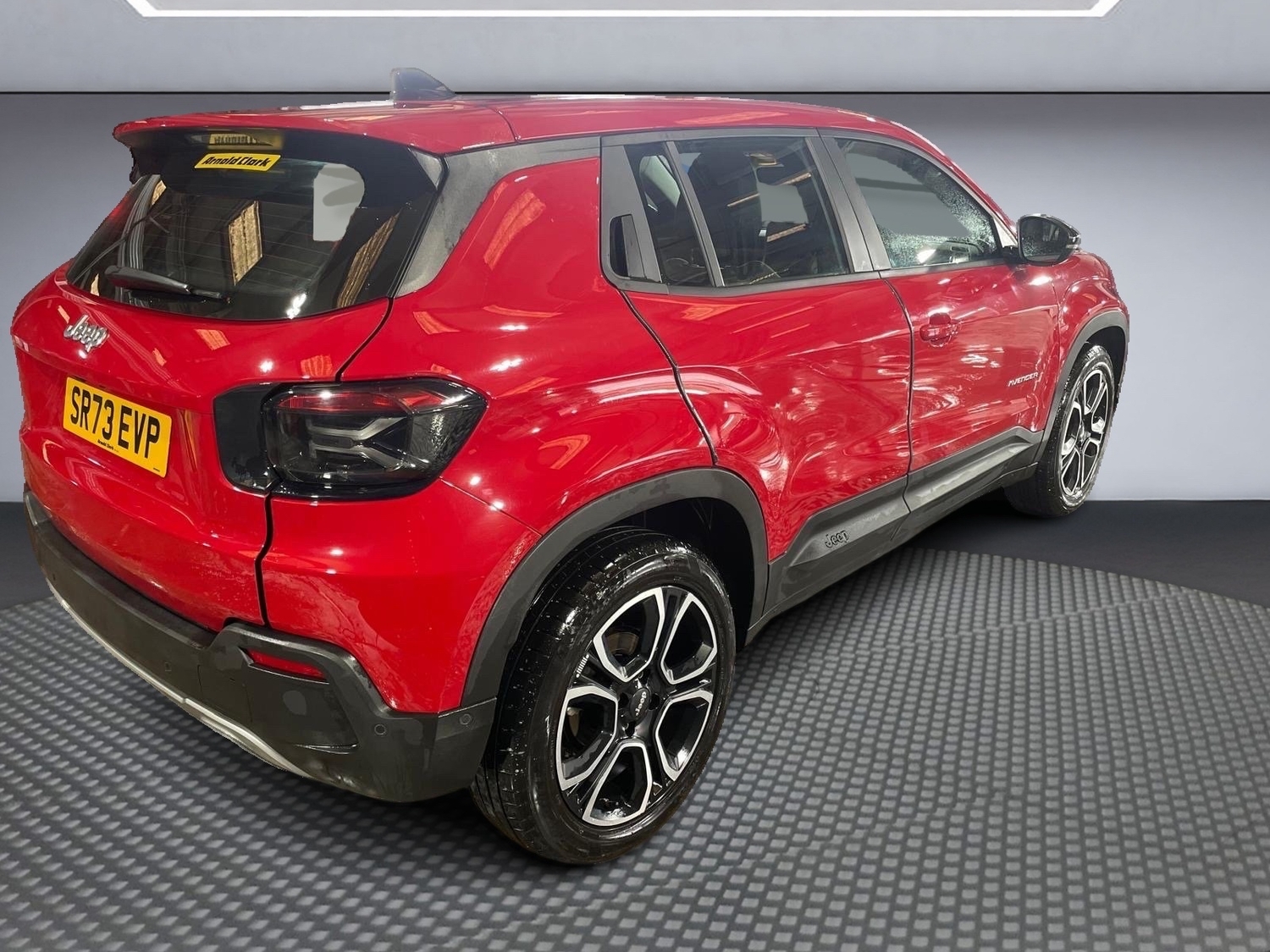 [ berth ]Jeep Avenger