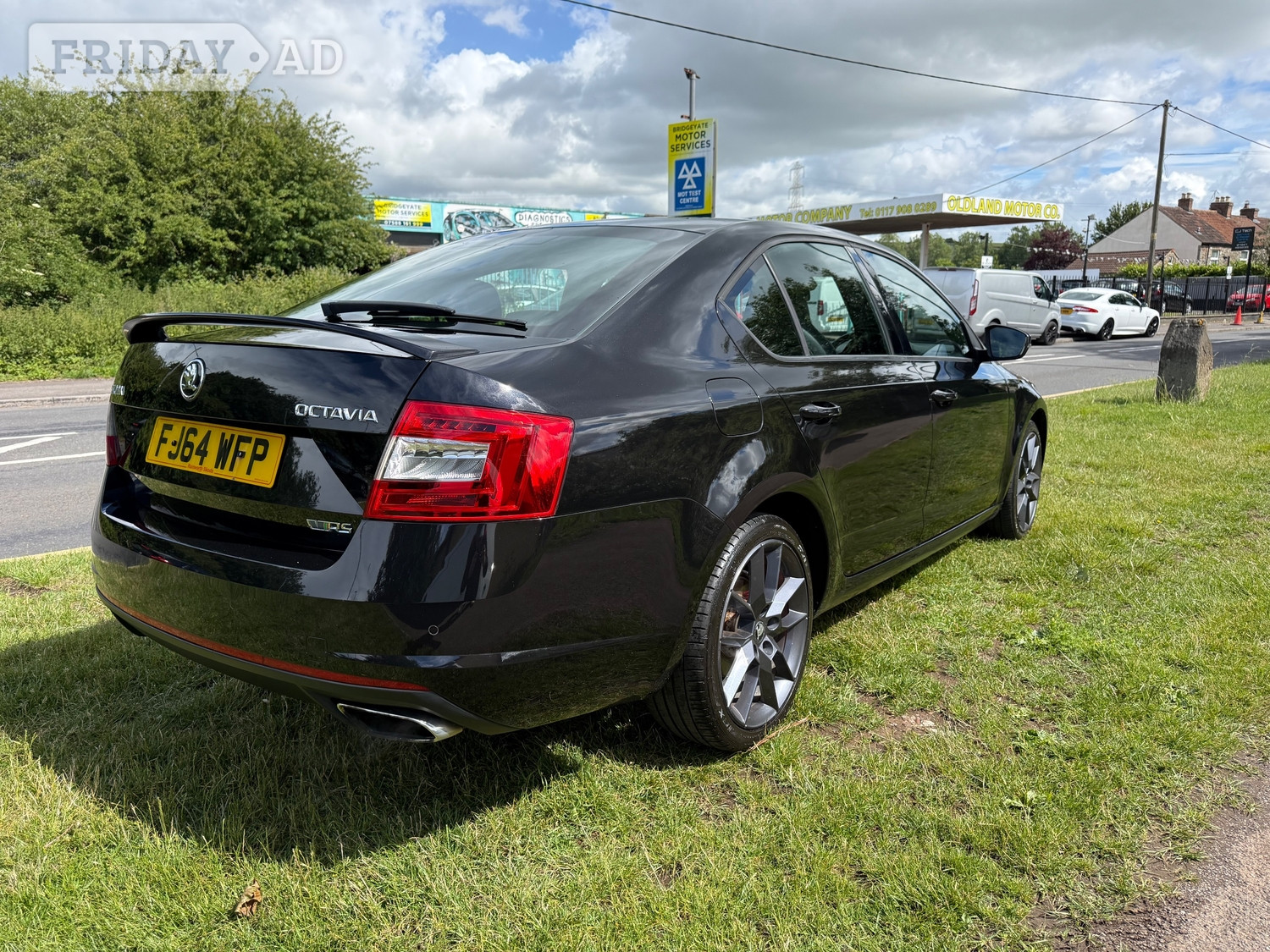 [ berth ]Skoda Octavia