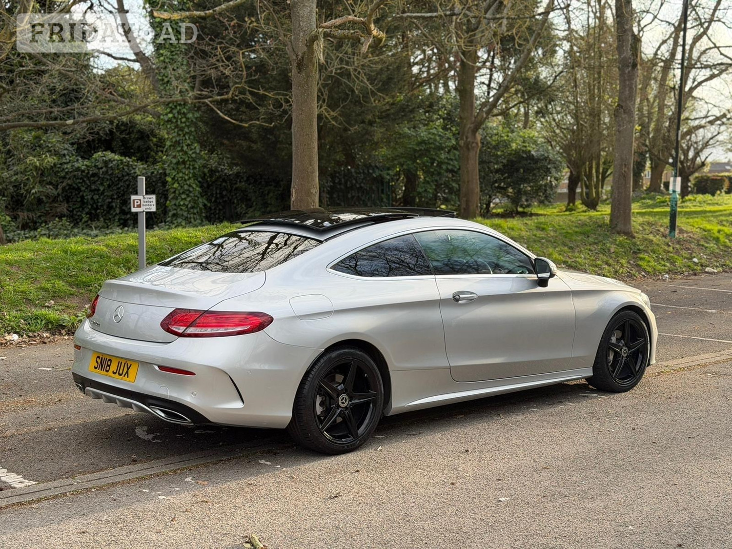 [ berth ]Mercedes-Benz C Class