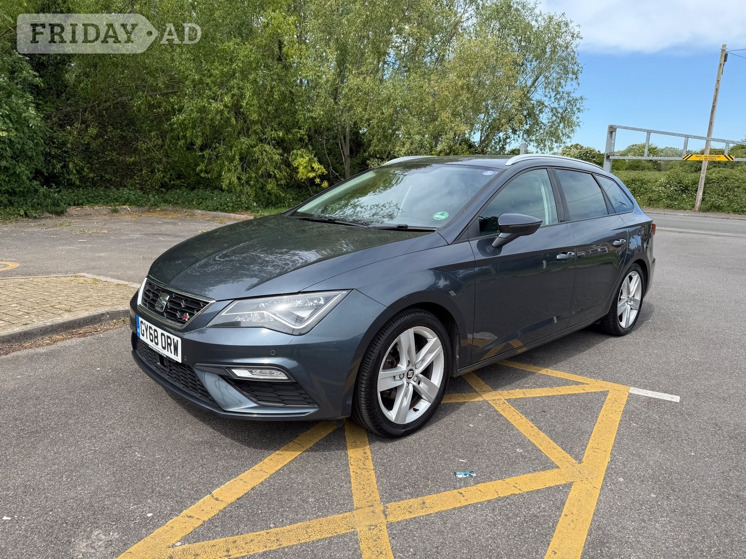 SEAT Leon 2018 in Portsmouth