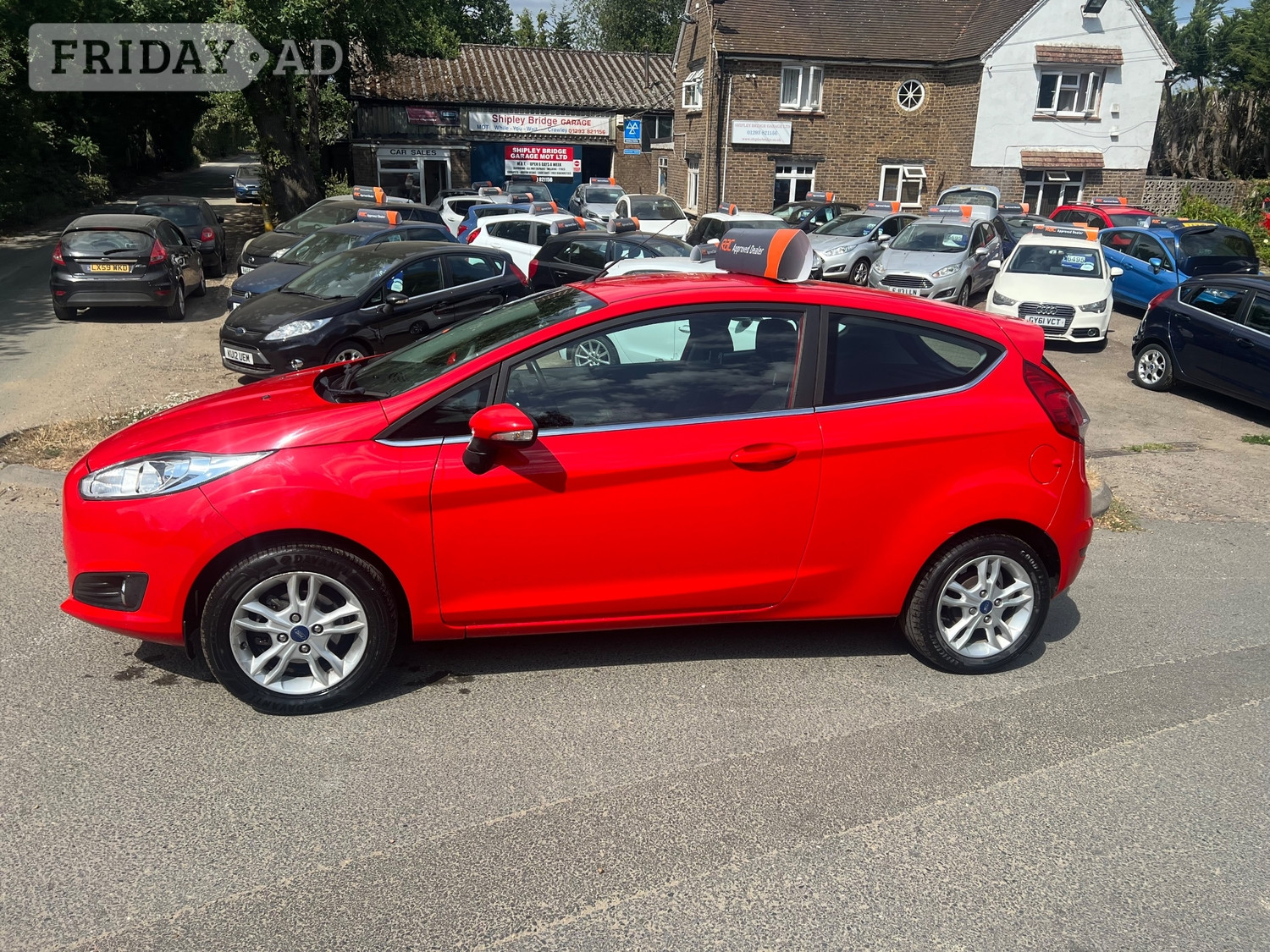 [ berth ]Ford Fiesta