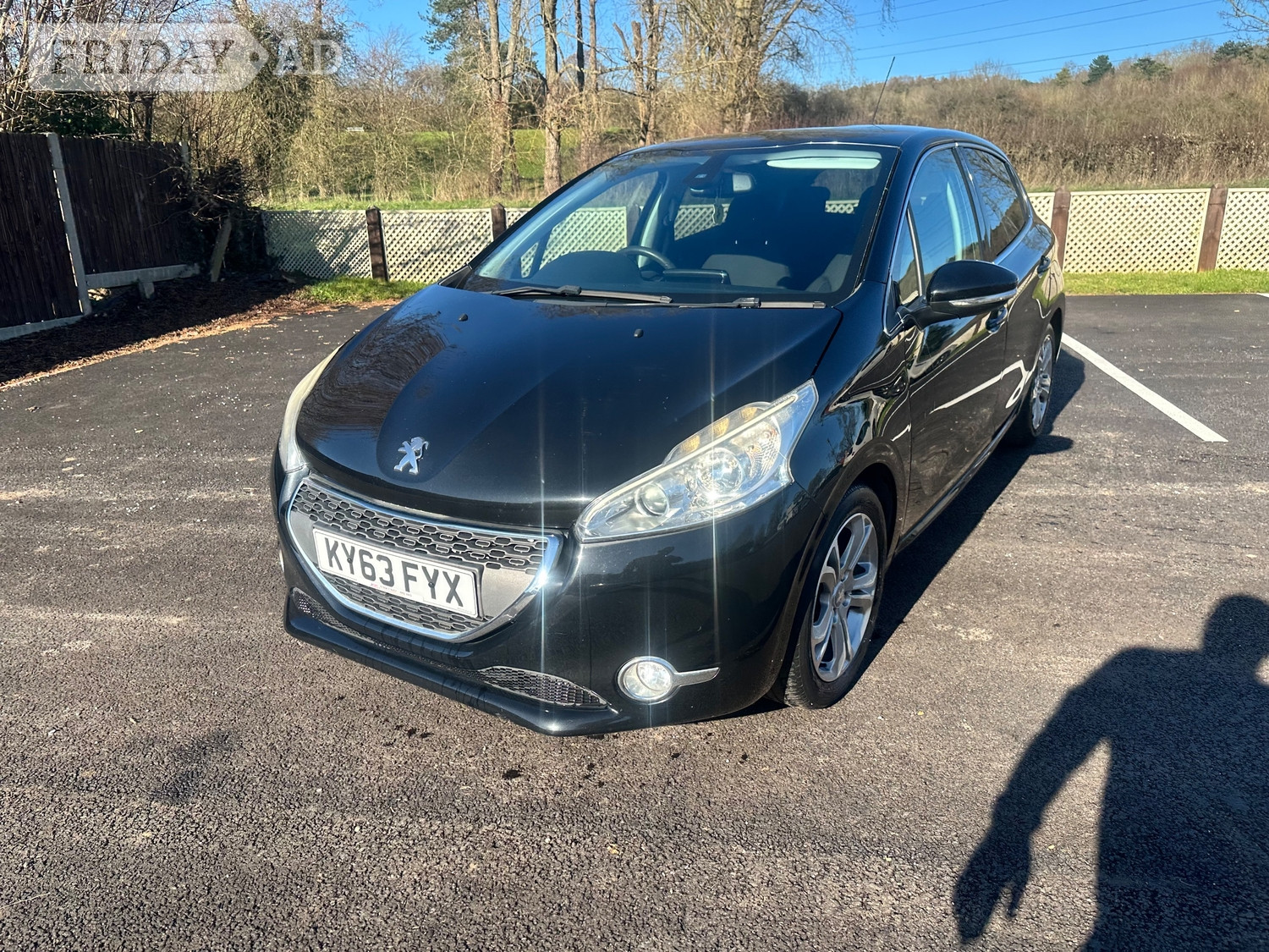 [ berth ]Peugeot 208
