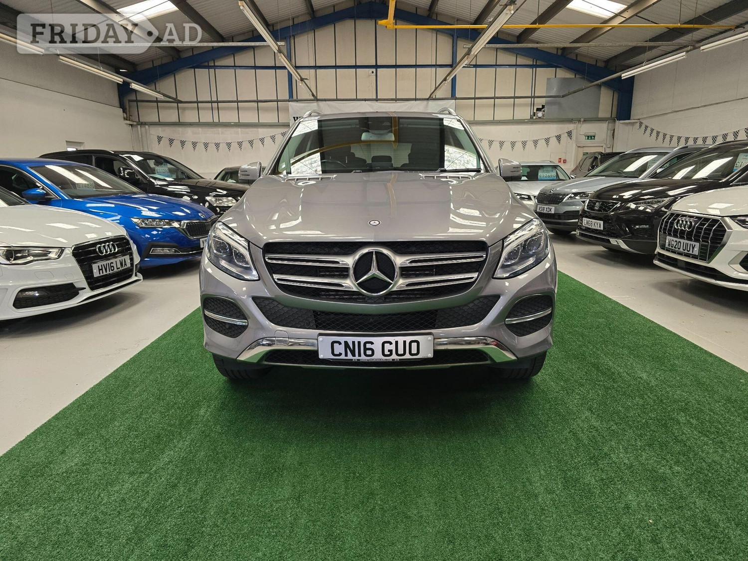 Mercedes-Benz GLE 2016 - Cars