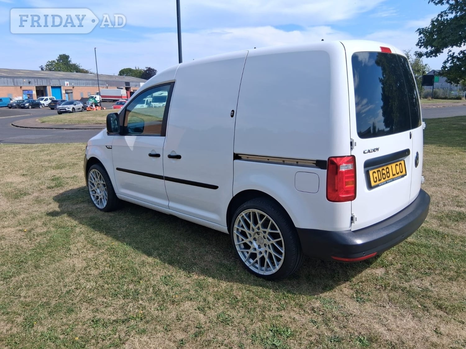 [ berth ]Volkswagen Caddy