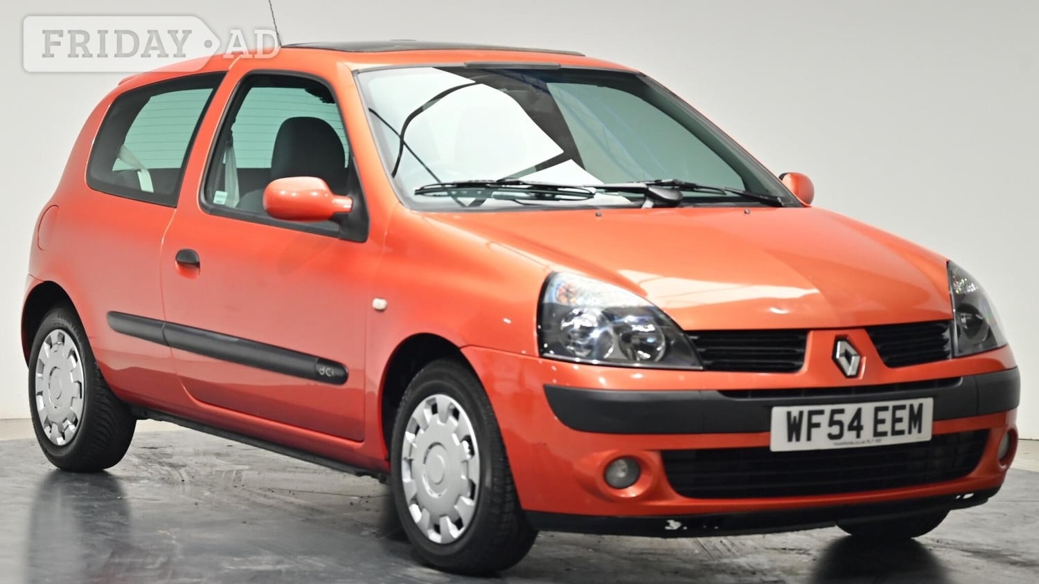 Renault Clio 2004 in Cullompton