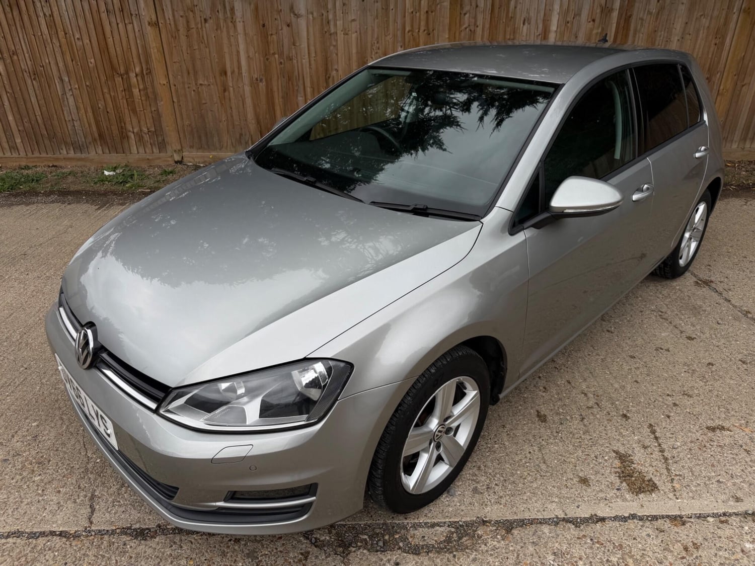 Volkswagen Golf 2016 - Cars in Tonbridge