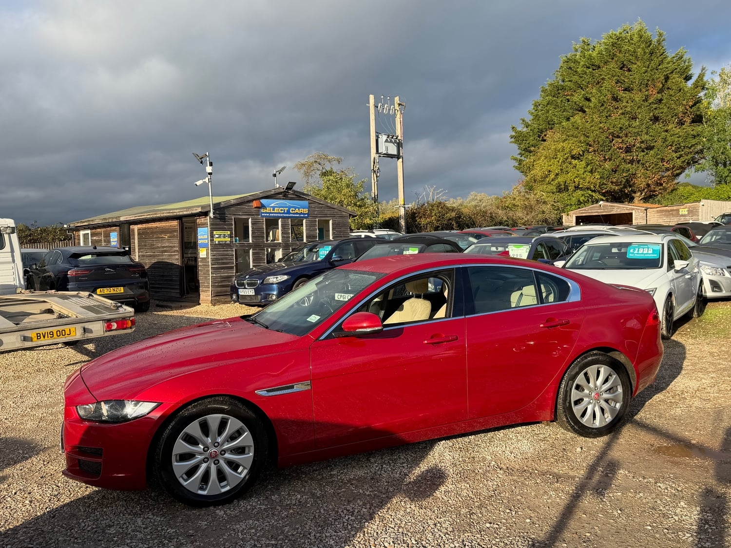 Jaguar XE 2015 - Cars