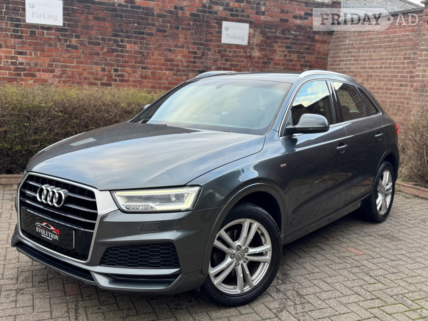 Audi Q3 2017 in Sheffield