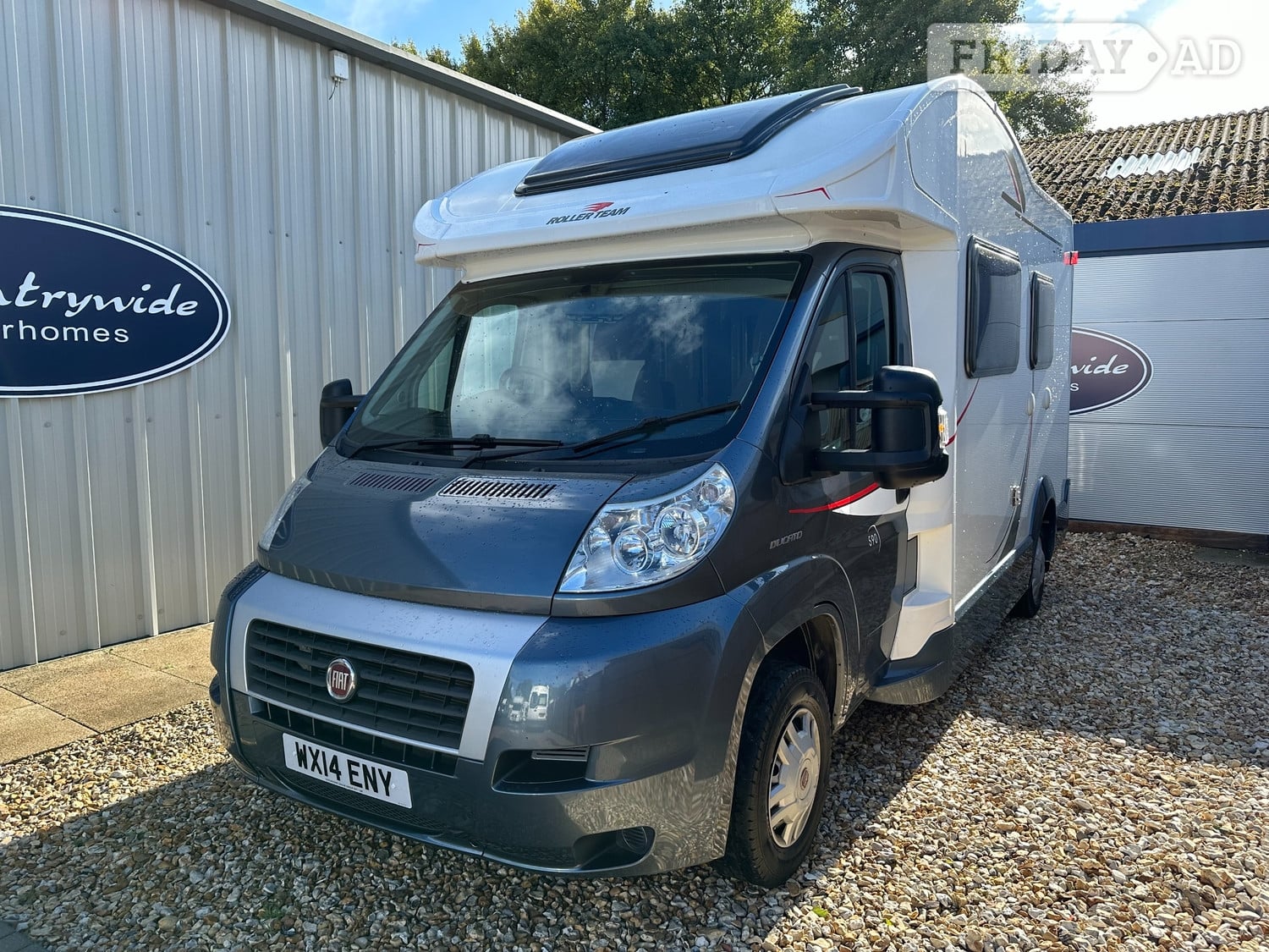 [ berth ]Roller Team T-Line 590