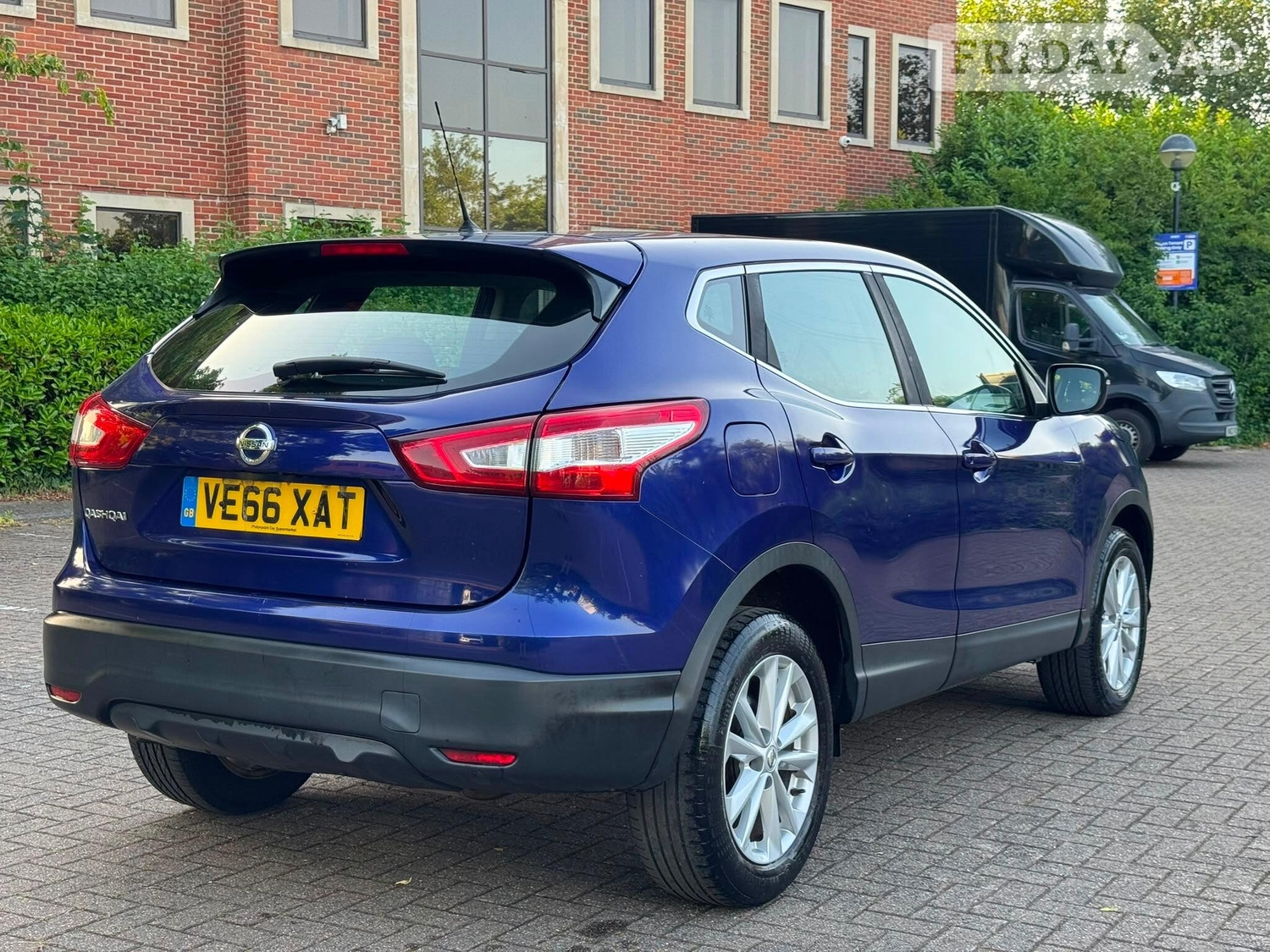 Nissan Qashqai 2016 - Cars in Hillingdon