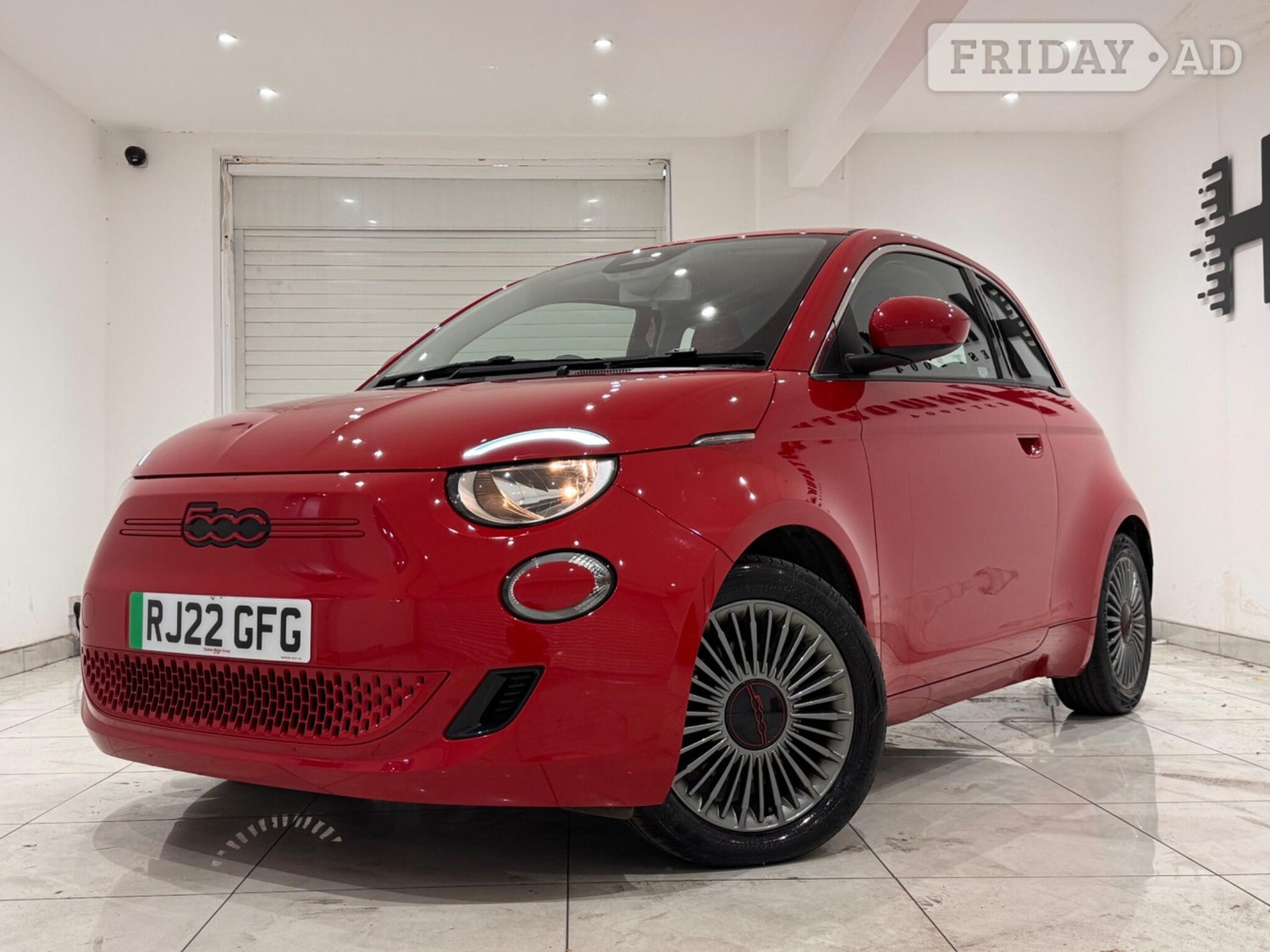 Fiat 500E 2022 - Cars in Hounslow