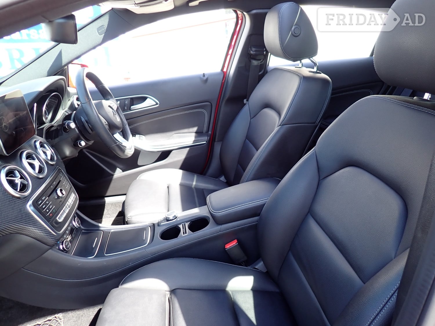 [ berth ]Mercedes-Benz A Class