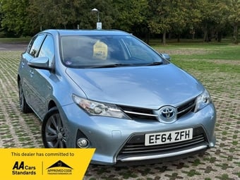Toyota Auris 2015