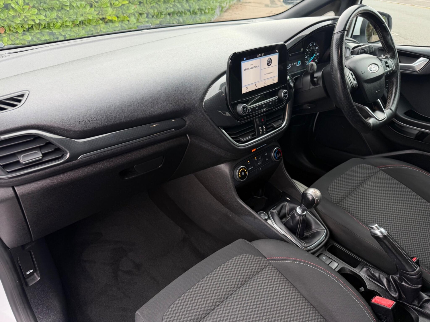 [ berth ]Ford Fiesta