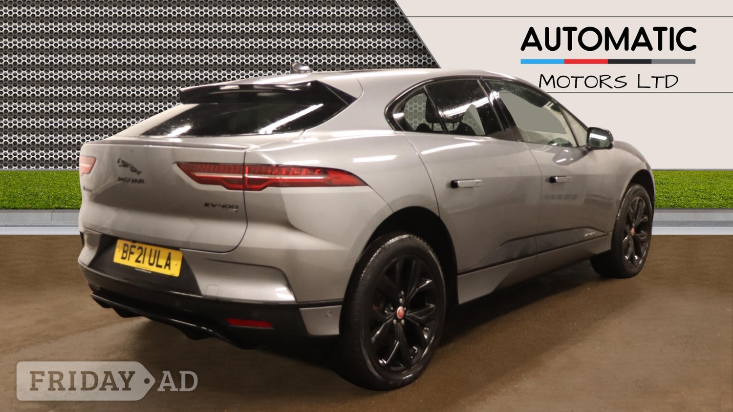 [ berth ]Jaguar I-Pace