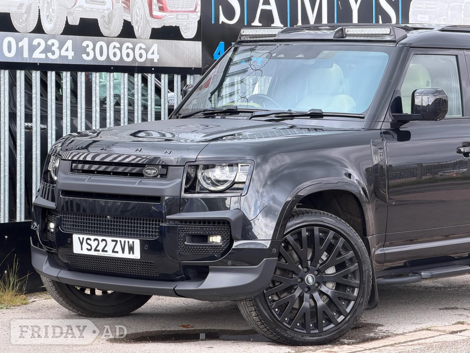 Land Rover Defender 110 2022 - Cars in Bedford