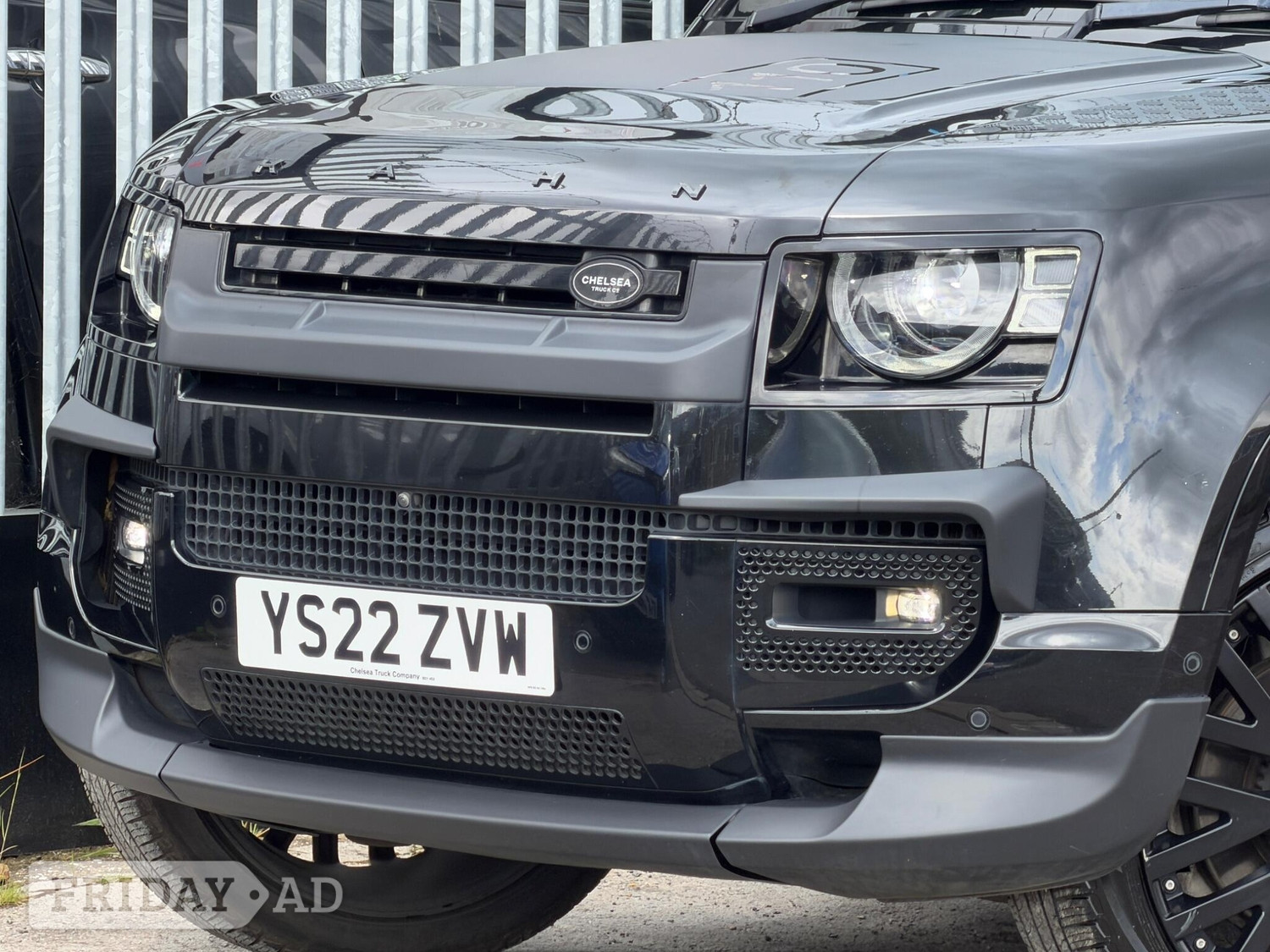 Land Rover Defender 110 2022 - Cars