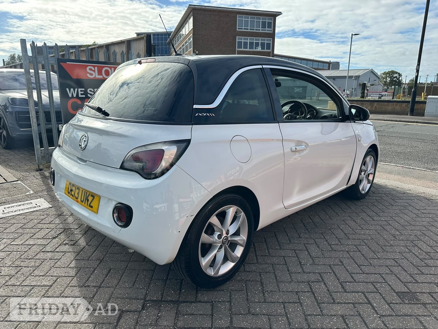 Vauxhall Adam 2013 - Cars in Slough