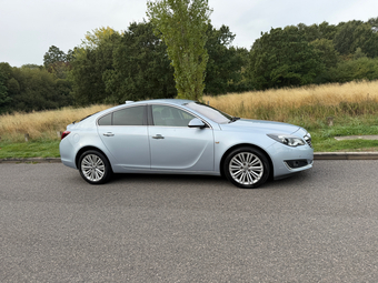 Vauxhall Insignia 2016