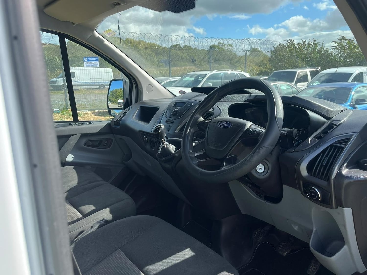 Ford Transit Custom 2018 - Vans & Commercial Vehicles