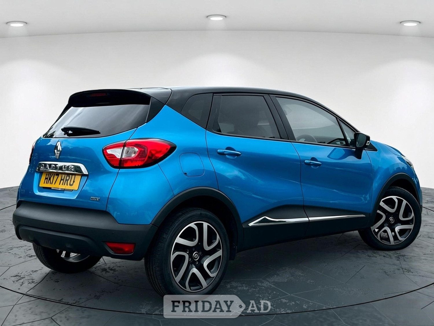 Renault Captur 2017 - Cars in Walsall