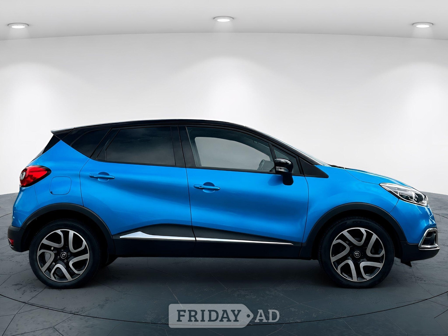 [ berth ]Renault Captur
