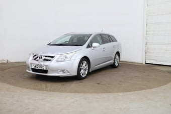 Toyota Avensis 2012