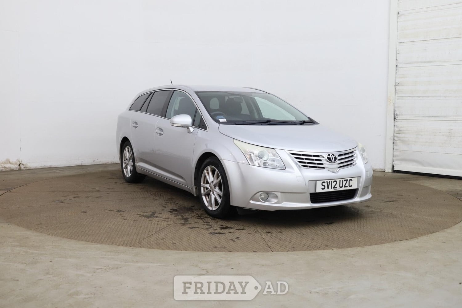 [ berth ]Toyota Avensis