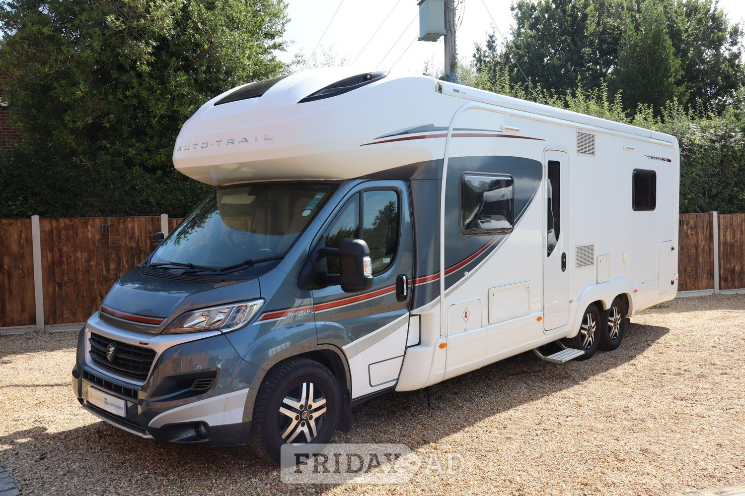 Auto-Trail Frontier Comanche 2016 for sale in Shebbear