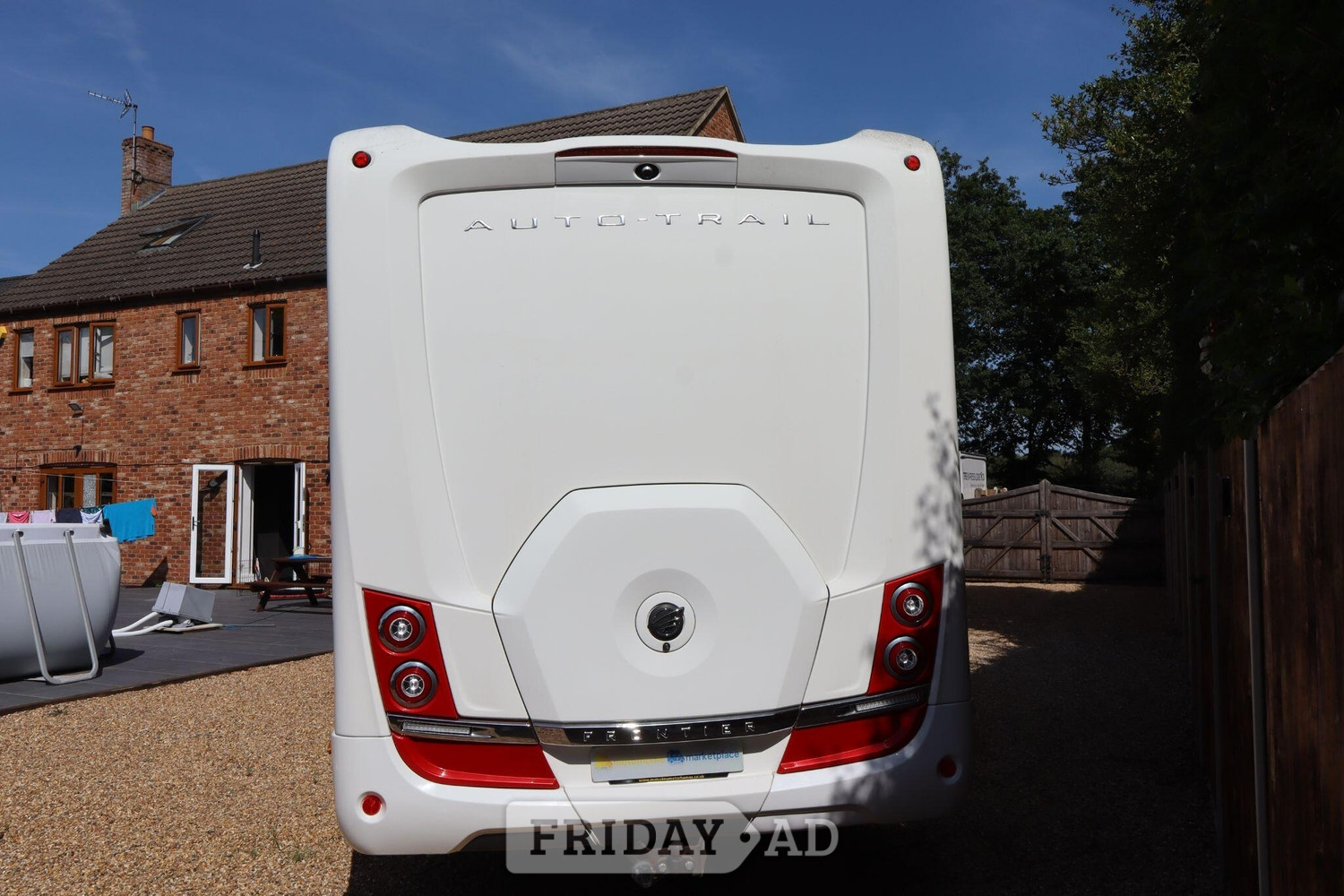 Auto-Trail Frontier Comanche 2016 for sale - Motorhomes & Caravans in Shebbear