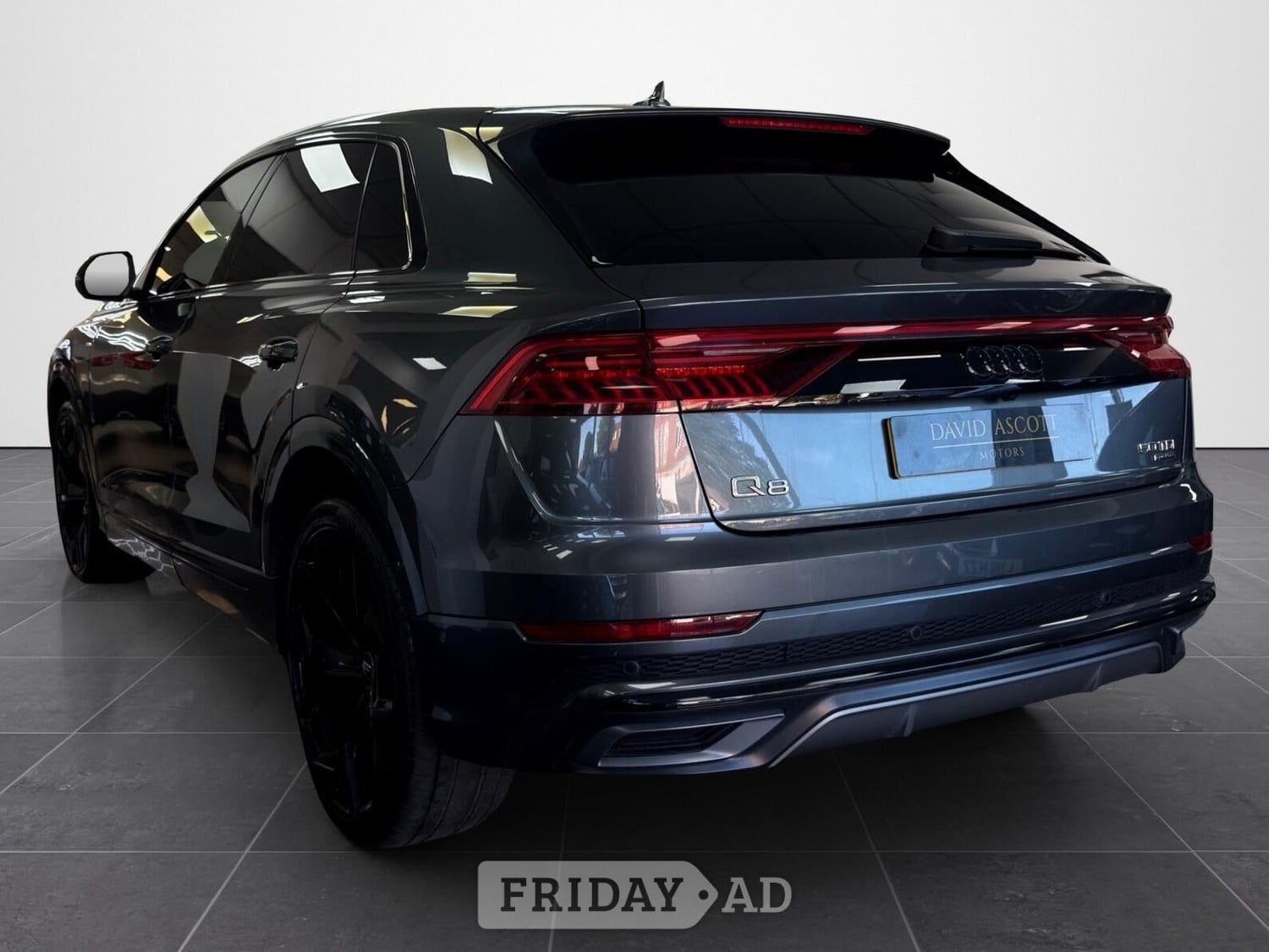 Audi Q8 2021 - Cars