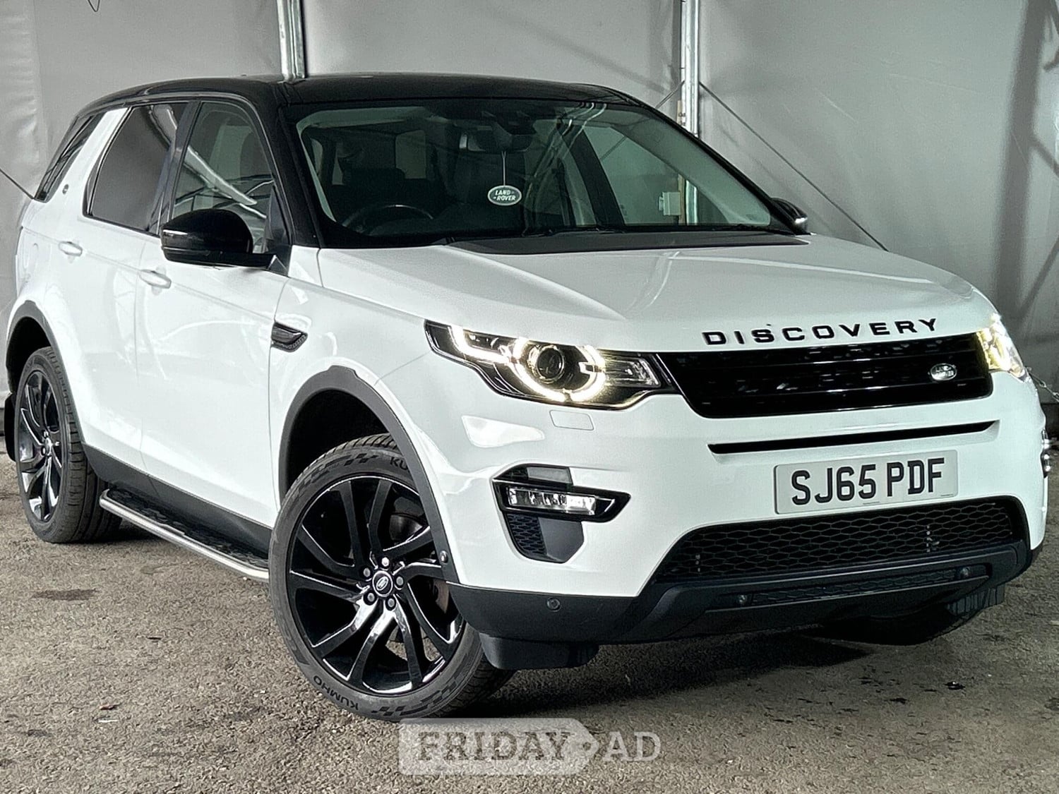 Land Rover Discovery Sport 2015 in Manchester