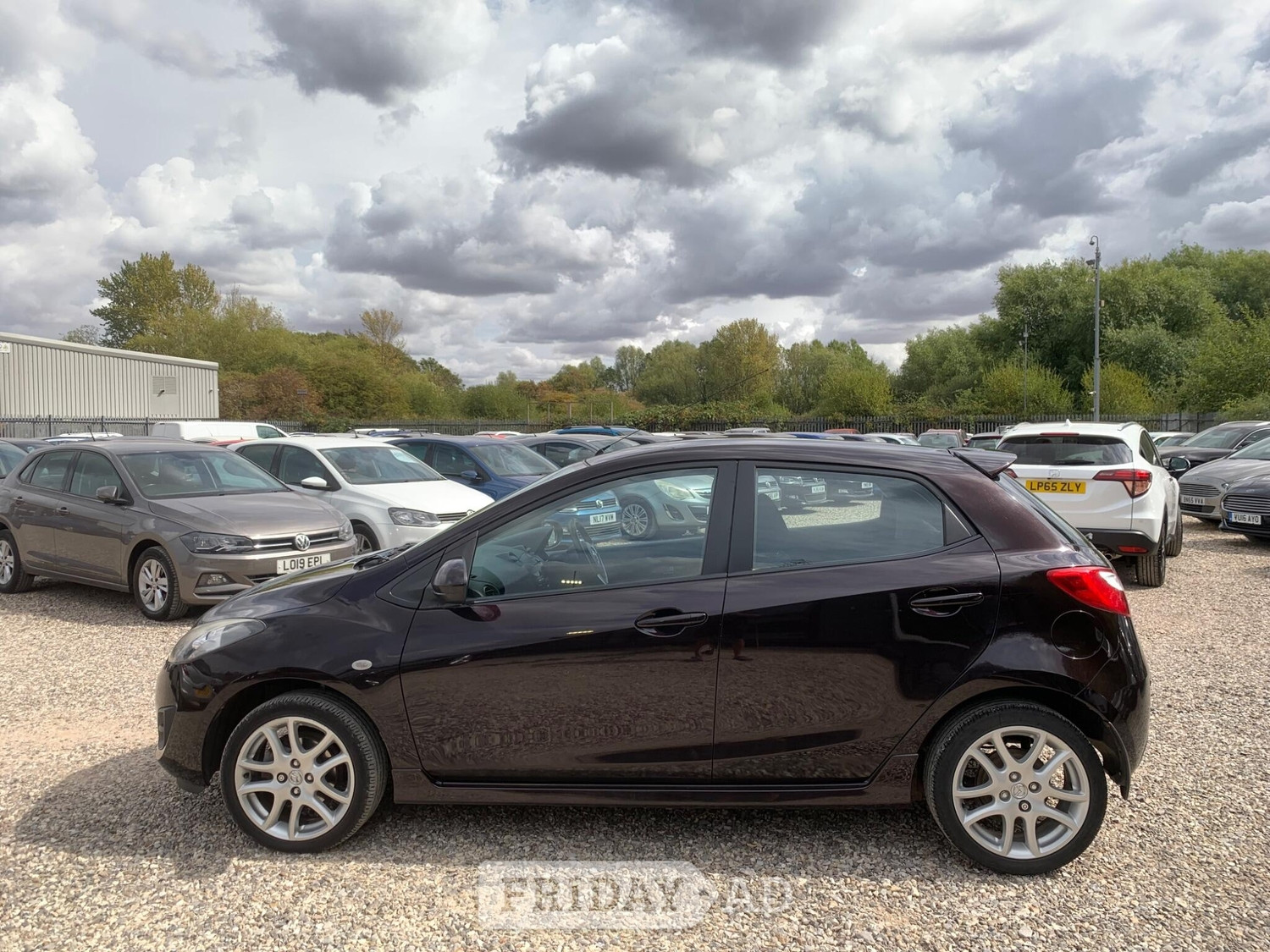 Mazda Mazda2 2011 - Cars in Swindon