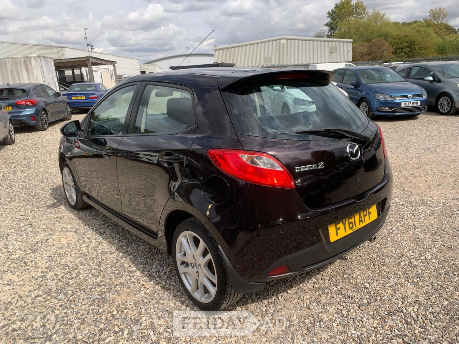 Mazda Mazda2 2011 - Cars
