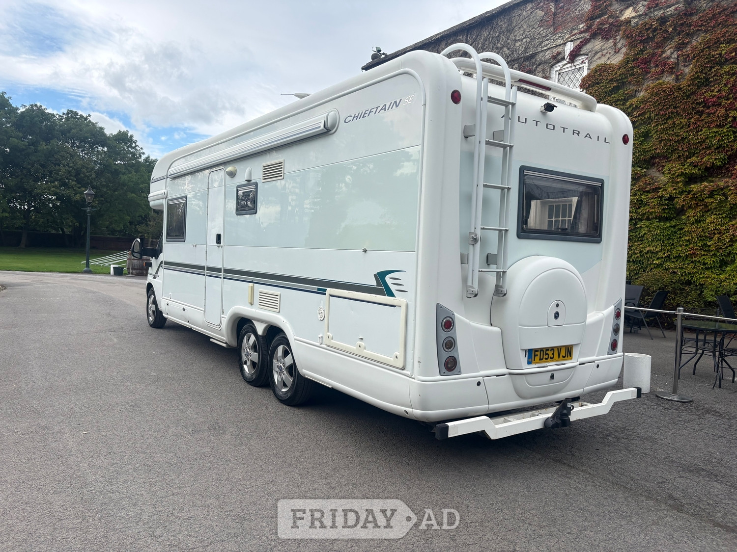 [ berth ]Auto-Trail Chieftain