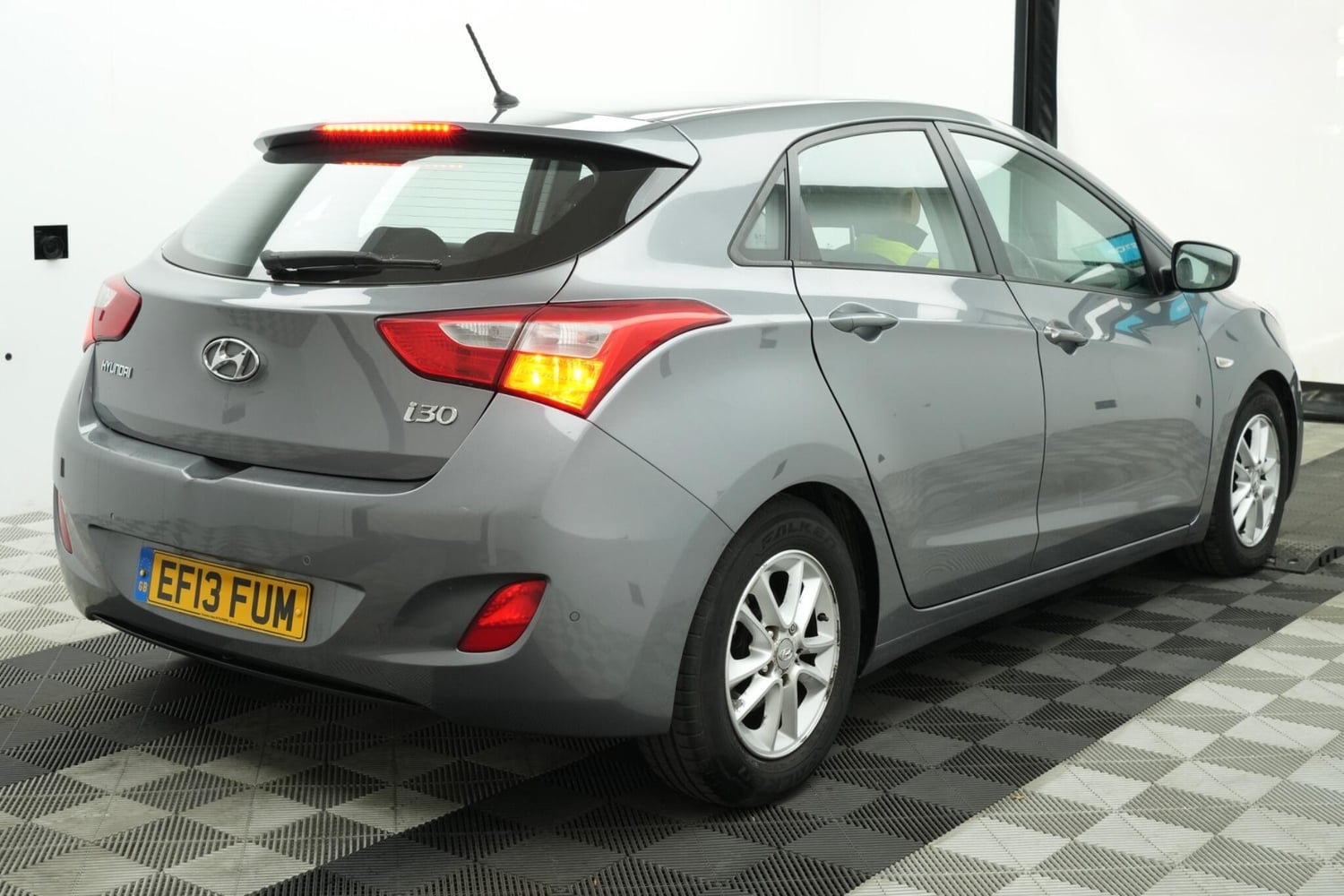 2013 Hyundai i30 1.4 Active Euro 5 5dr - Cars in Lewes