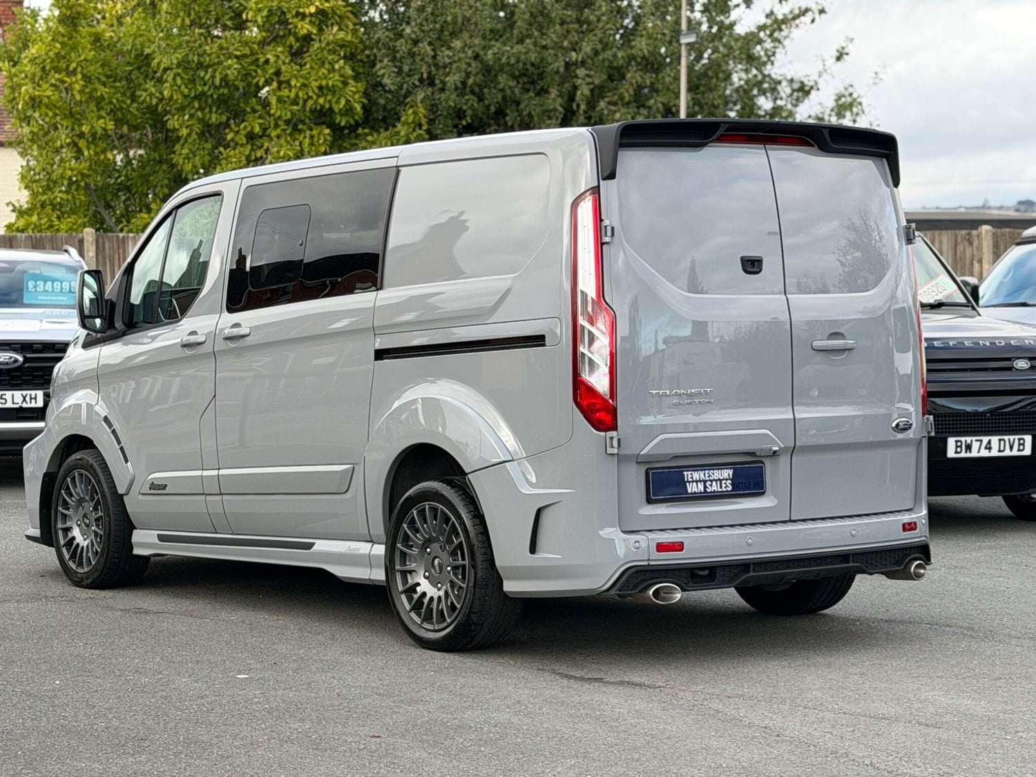 [ berth ]Ford Transit Custom