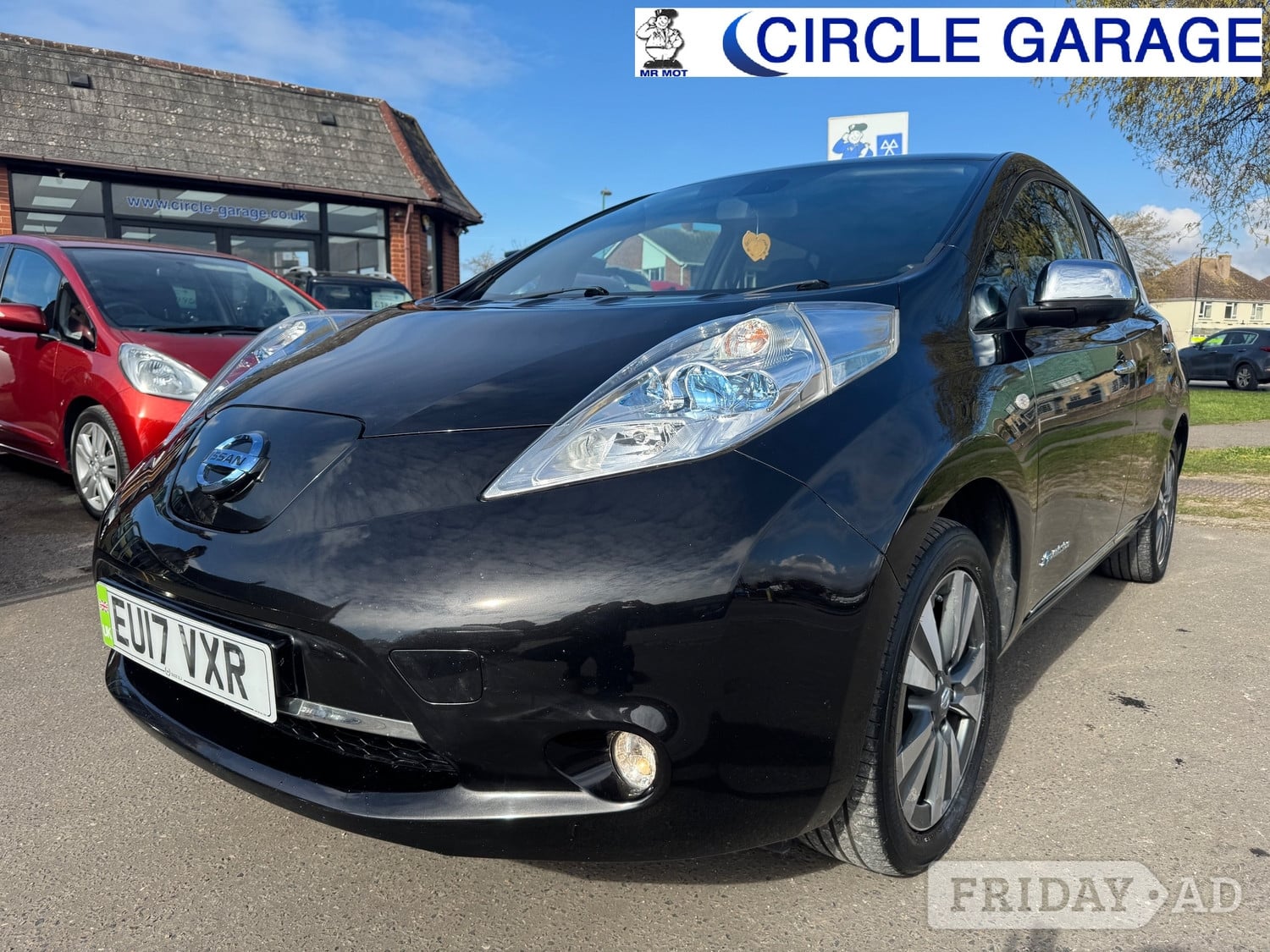 Nissan LEAF 2017 in Lancing