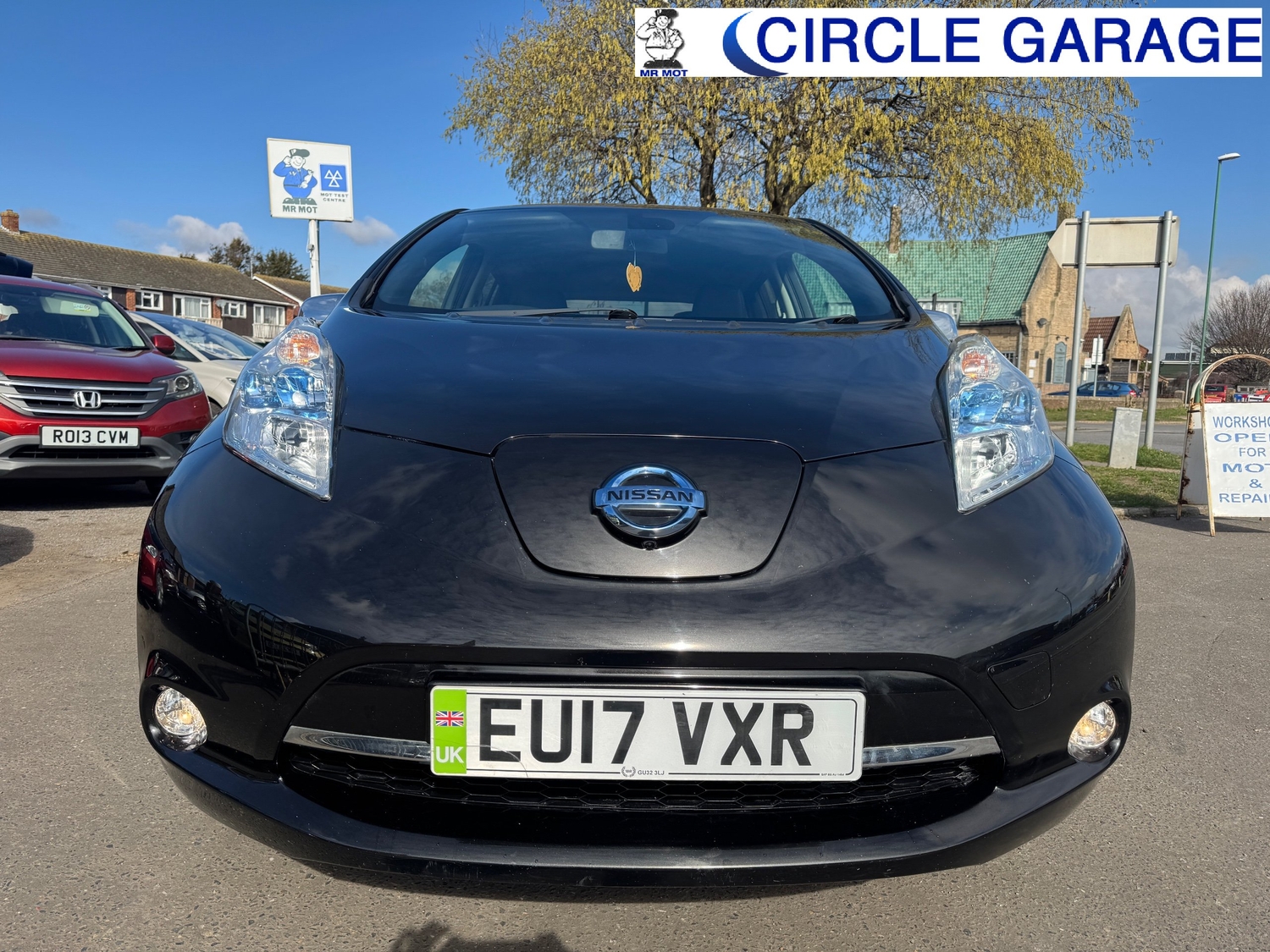 [ berth ]Nissan LEAF
