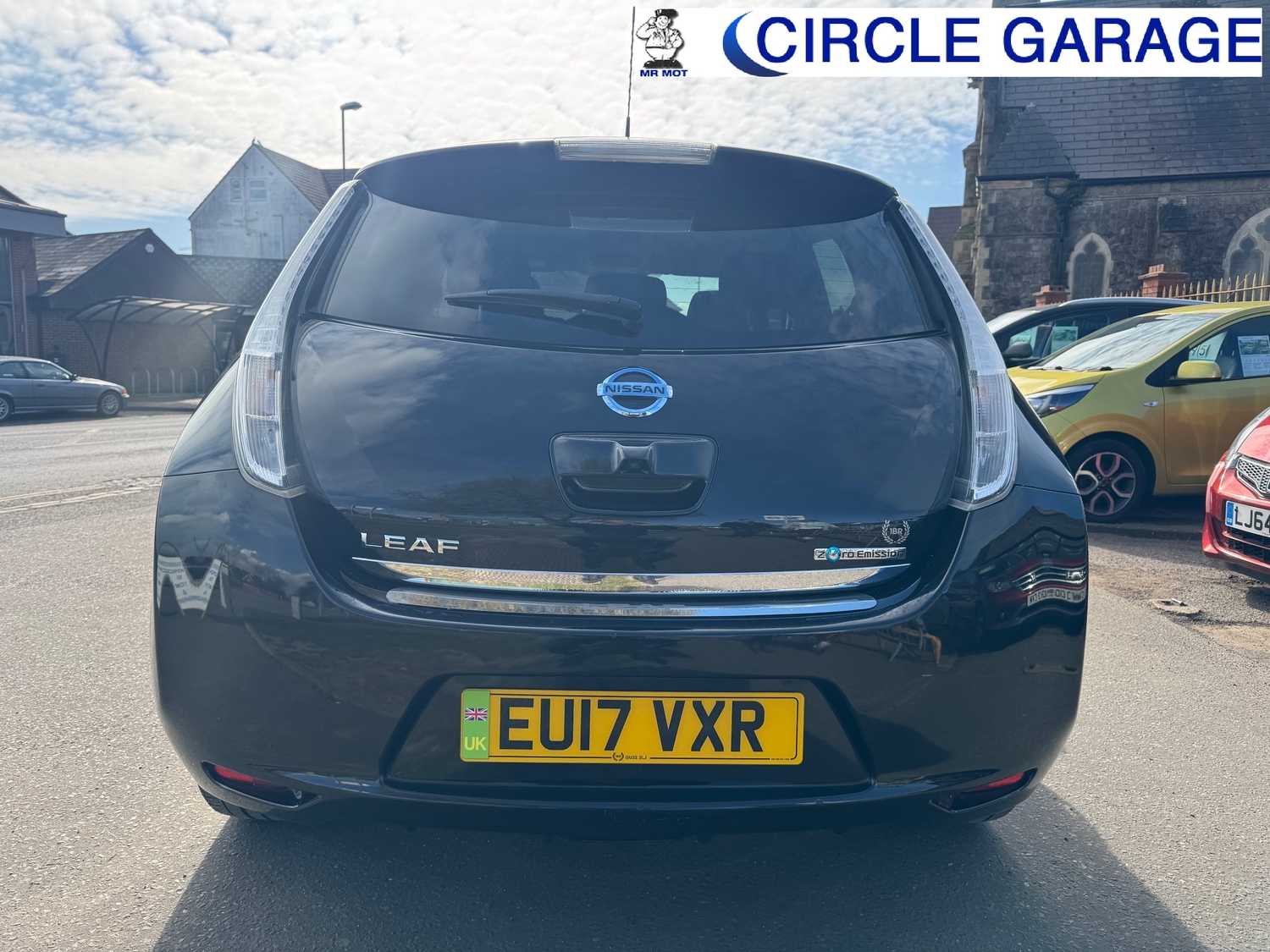 Nissan LEAF 2017 - Cars