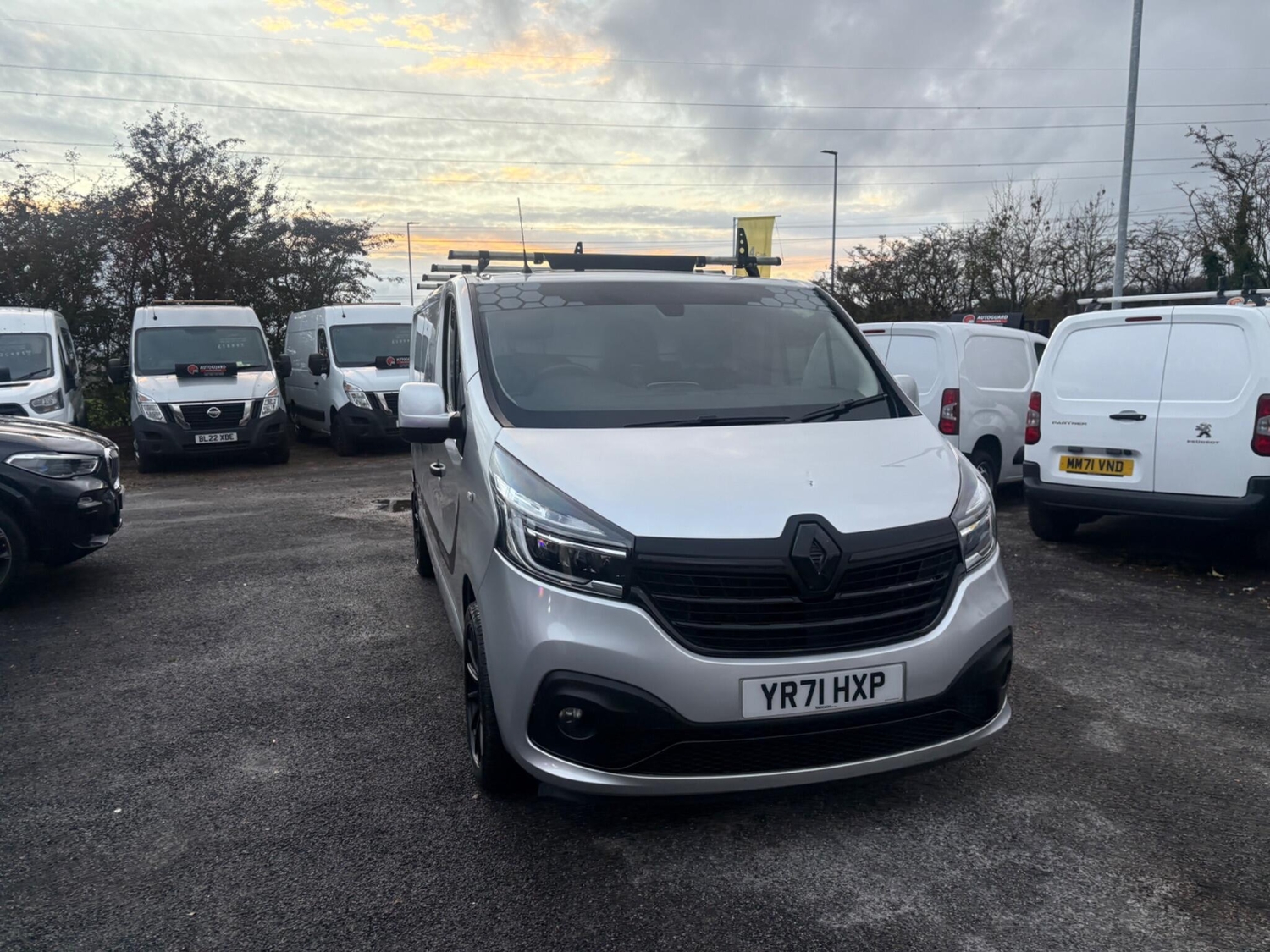 [ berth ]Renault Trafic