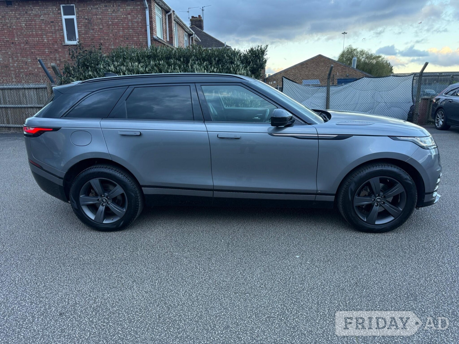 Land Rover Range Rover Velar 2019 - Cars in Peterborough