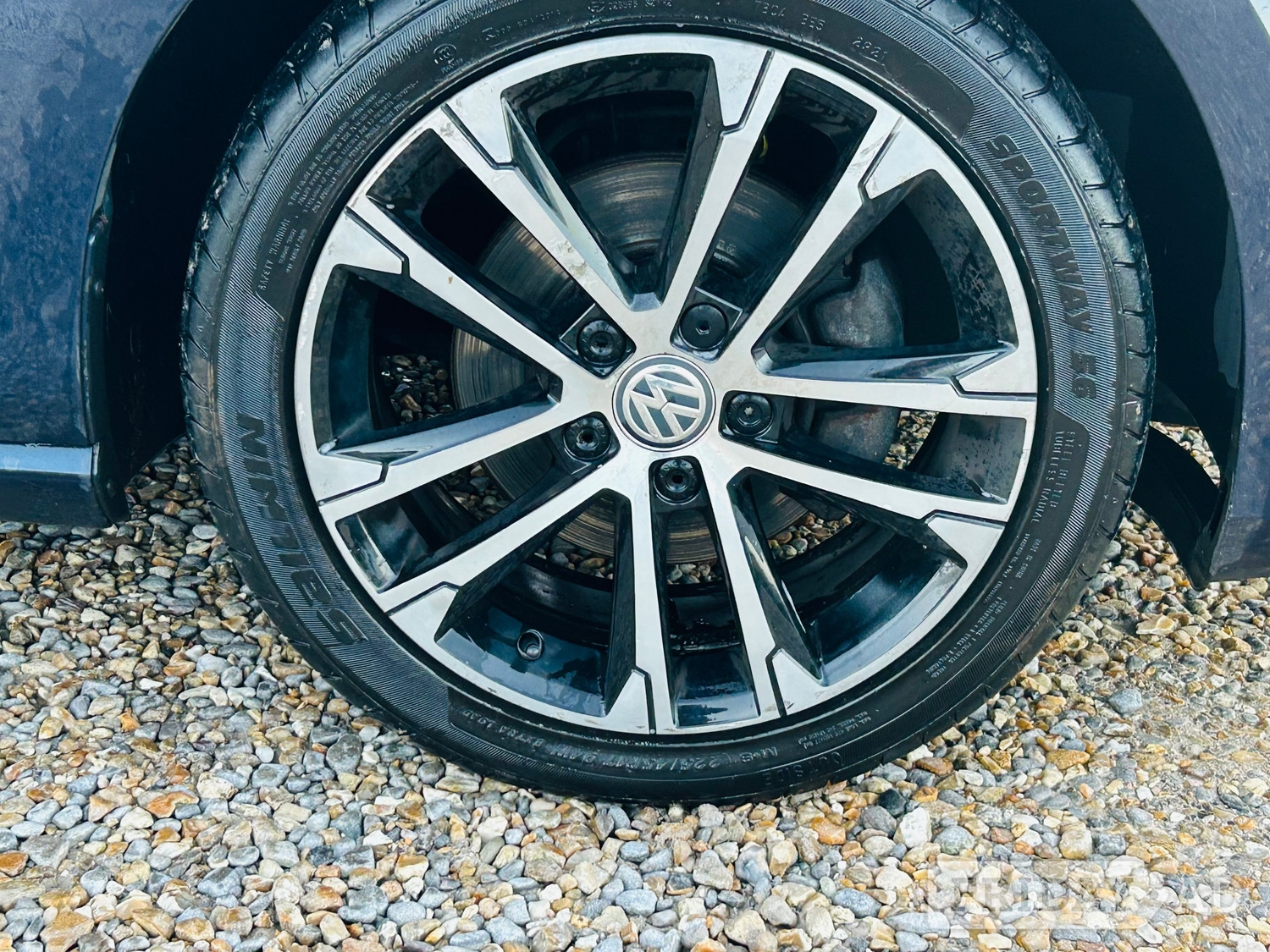[ berth ]Volkswagen Golf