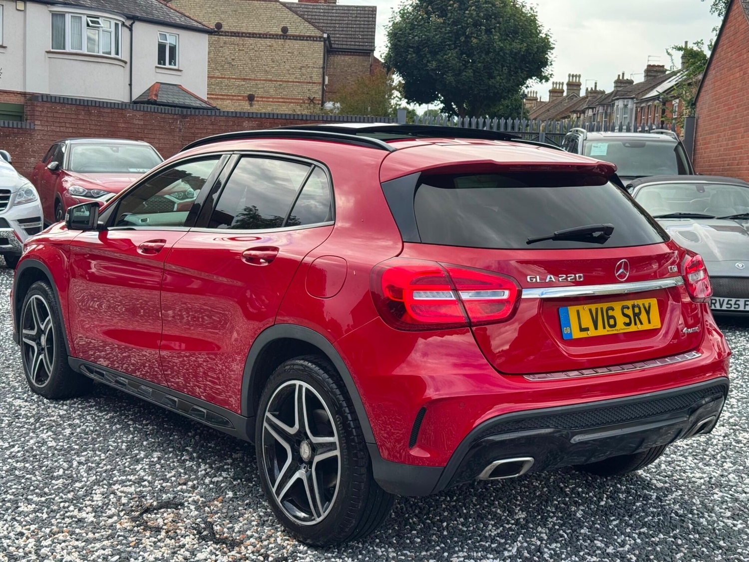 Mercedes-Benz GLA 2016 - Cars